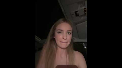 Media: evieevans Stripchat 2024-11-27 21:59:00