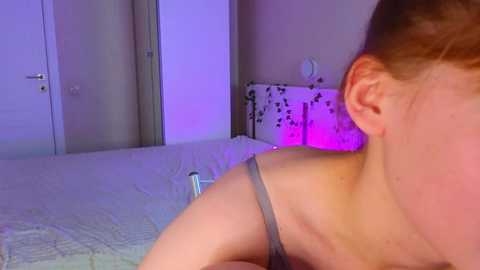 Media: gillianhallman Stripchat 2024-11-27 01:45:00