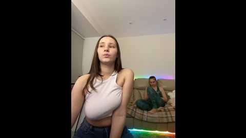 Media: hotcaramellstv Stripchat 2024-11-27 14:05:00