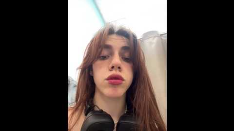 Media: lily__belle Stripchat 2024-11-27 13:43:00