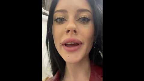 Media: melissa_crazy Stripchat 2024-11-27 21:14:00