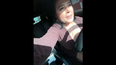 Media: sara_fun Stripchat 2024-11-27 20:34:00