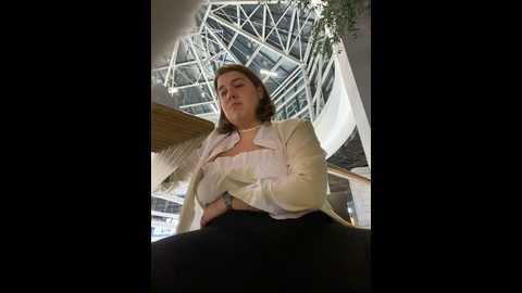 Media: suziemurray Stripchat 2024-11-27 14:09:00