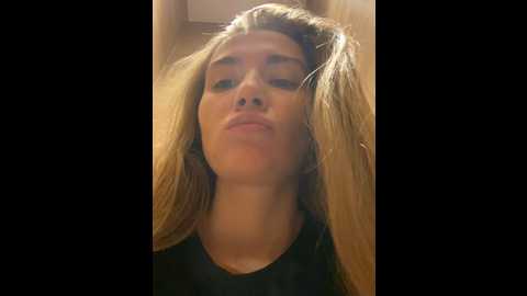 Media: valenciashock Stripchat 2024-11-27 07:30:00