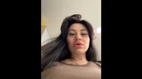 Media: wet__bunny Stripchat 2024-11-27 08:33:00