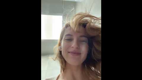 Media: _angelari_ Stripchat 2024-11-28 18:50:00