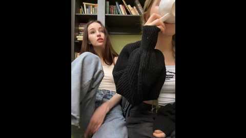 Media: baby_tiny Stripchat 2024-11-28 00:31:00