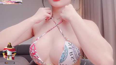 Media: bejeni_sweet Stripchat 2024-11-28 05:26:00