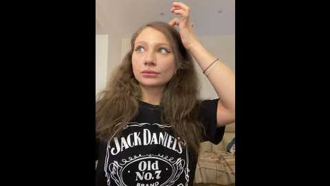 Media: hotcaramellstv Stripchat 2024-11-28 13:29:00