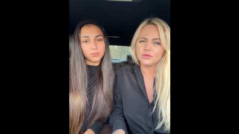 Media: keep_us_wild Stripchat 2024-11-28 03:50:00