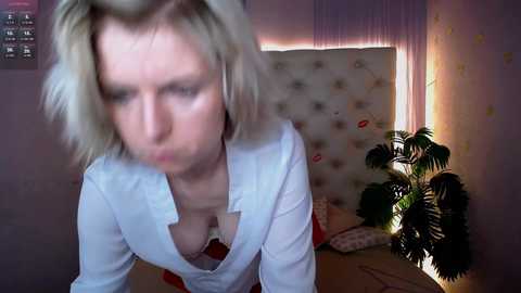 Media: lena_paulles Stripchat 2024-11-28 08:10:00