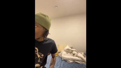 Media: marcusandmarissa4ev Stripchat 2024-11-28 10:00:00