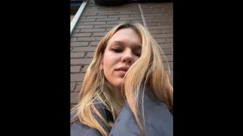 Media: oh_anna Stripchat 2024-11-28 13:00:00