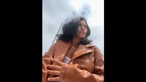 Media: sexi_noemi Stripchat 2024-11-28 15:24:00