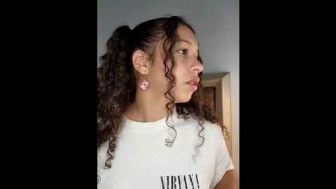 Media: shara_dreams Stripchat 2024-11-28 07:21:00
