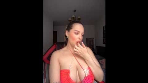 Media: alirawrz Stripchat 2024-11-29 08:56:00