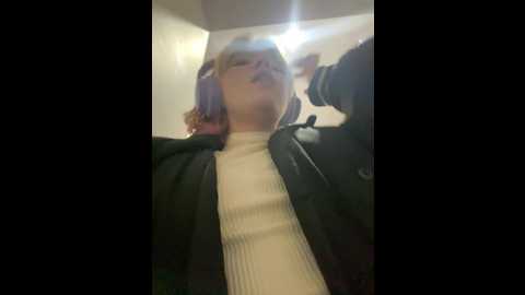 Media: baby__naughty Stripchat 2024-11-29 18:04:00