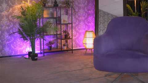 Media: cherryselena Stripchat 2024-11-29 20:53:00
