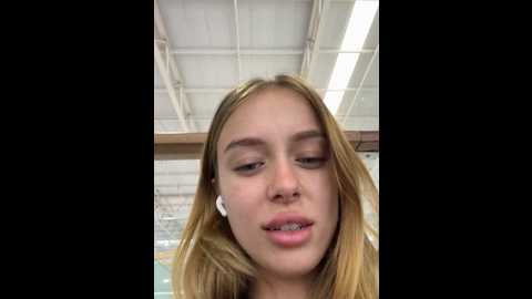 Media: enjoy_my_beauty Stripchat 2024-11-29 08:05:00