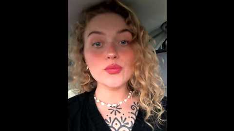 Media: goldloeckchen159 Stripchat 2024-11-29 14:32:00