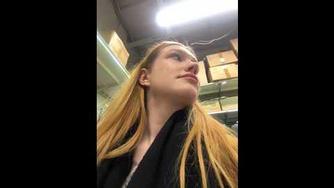 Media: honey___hot Stripchat 2024-11-29 16:13:00