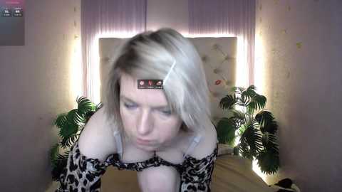Media: lena_paulles Stripchat 2024-11-29 04:37:00