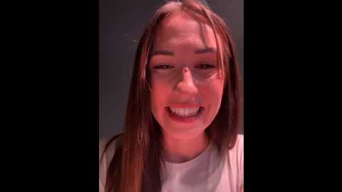 Media: lola_tentatiion Stripchat 2024-11-29 10:36:00