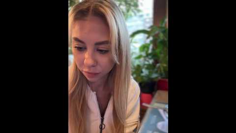 Media: myrtle_beach Stripchat 2024-11-29 10:07:00