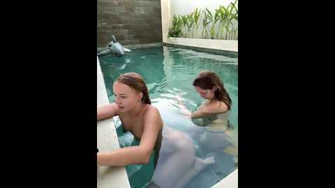 Media: nura_n_sarah Stripchat 2024-11-29 09:51:00