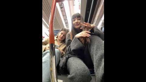 Media: sophie_avory Stripchat 2024-11-29 17:11:00