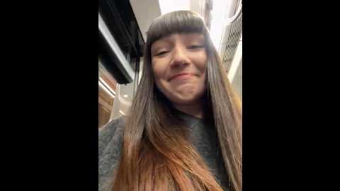 Media: sophie_avory Stripchat 2024-11-29 17:23:00