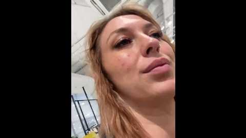 Media: sweet___emily Stripchat 2024-11-29 16:59:00