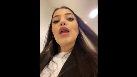 Media: chloe__moon Stripchat 2024-11-30 16:33:00