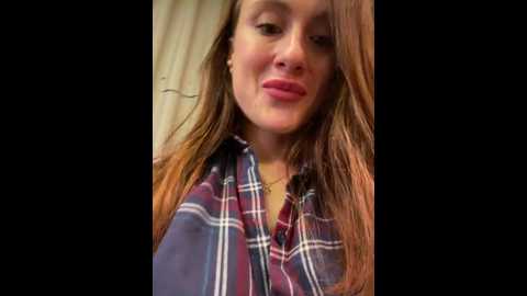 Media: dina_tease Stripchat 2024-11-30 10:38:00