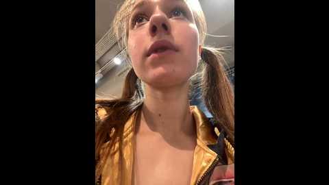 Media: lia__love Stripchat 2024-11-30 15:59:00