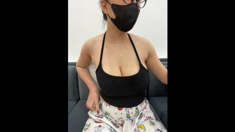 Media: lilisa_miu Stripchat 2024-11-30 19:19:00