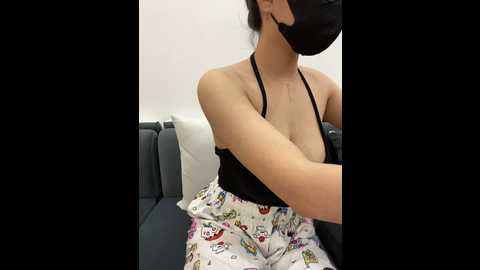 Media: lilisa_miu Stripchat 2024-11-30 19:37:00