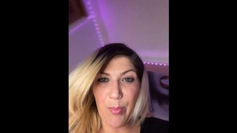 Media: littlemisseeve Stripchat 2024-11-30 05:04:00