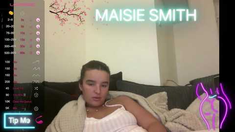 Media: maisie_smith Stripchat 2024-11-30 00:43:00
