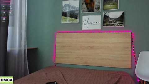 Media: meowluv66 Stripchat 2024-11-30 07:21:00