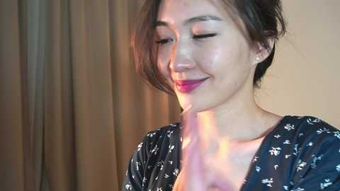 Media: natsumitooo_ Stripchat 2024-11-30 16:47:00