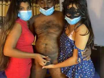 Media: queen_ashawary Stripchat 2024-11-30 18:00:00