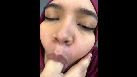 Media: sweetmuslim01 Stripchat 2024-11-30 01:31:00