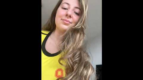 Media: curvyflawless Stripchat 2024-12-01 09:47:00
