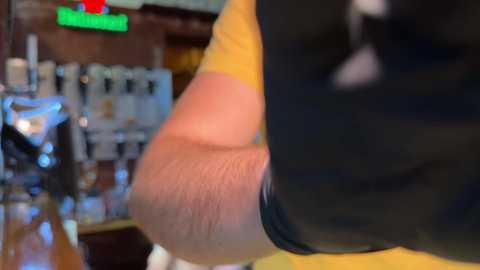 Media: dirtypub Stripchat 2024-12-01 01:06:00