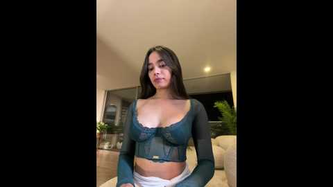Media: irish_collins Stripchat 2024-12-01 02:40:00