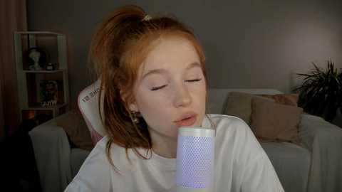 Media: leahsthetics Stripchat 2024-12-01 12:01:00