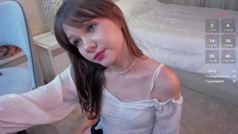 Media: little_lolla18 Stripchat 2024-12-01 21:44:00