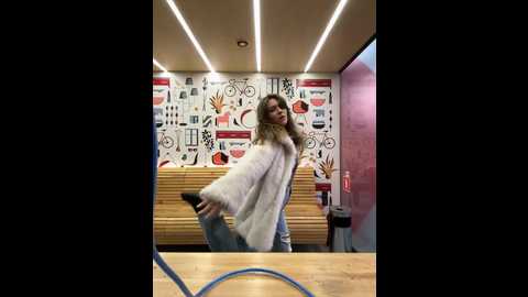 Media: mariid Stripchat 2024-12-01 17:31:00