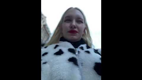 Media: milkyy_wway Stripchat 2024-12-01 10:21:00